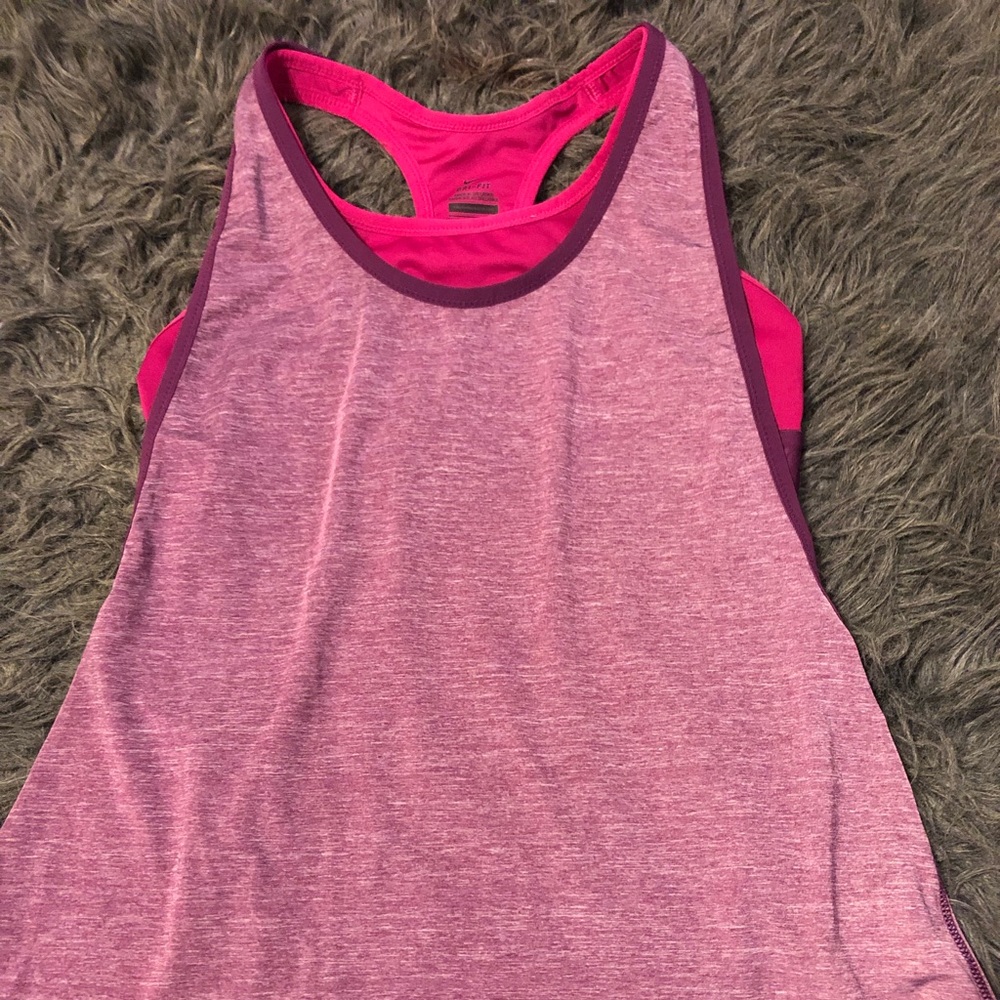 Nike workout tank with built in sports bra